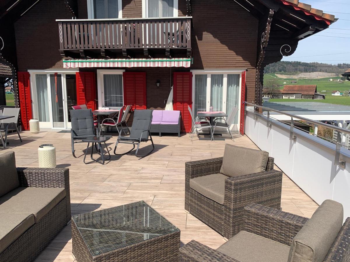 Pension Chalet Charme Siebnen Dış mekan fotoğraf